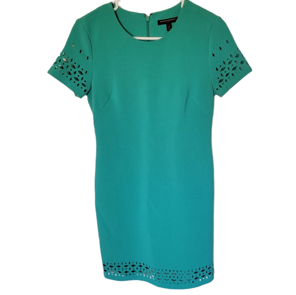 Banana Republic green eyelet shift dress